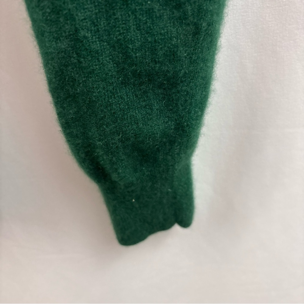 Banana Republic 100% Cashmere Women’s Med V Neck Long Sleeve Sweater Top Green - Picture 4 of 8